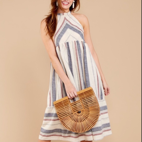 Listicle “The Justine” Linen Dress - Picture 1 of 16